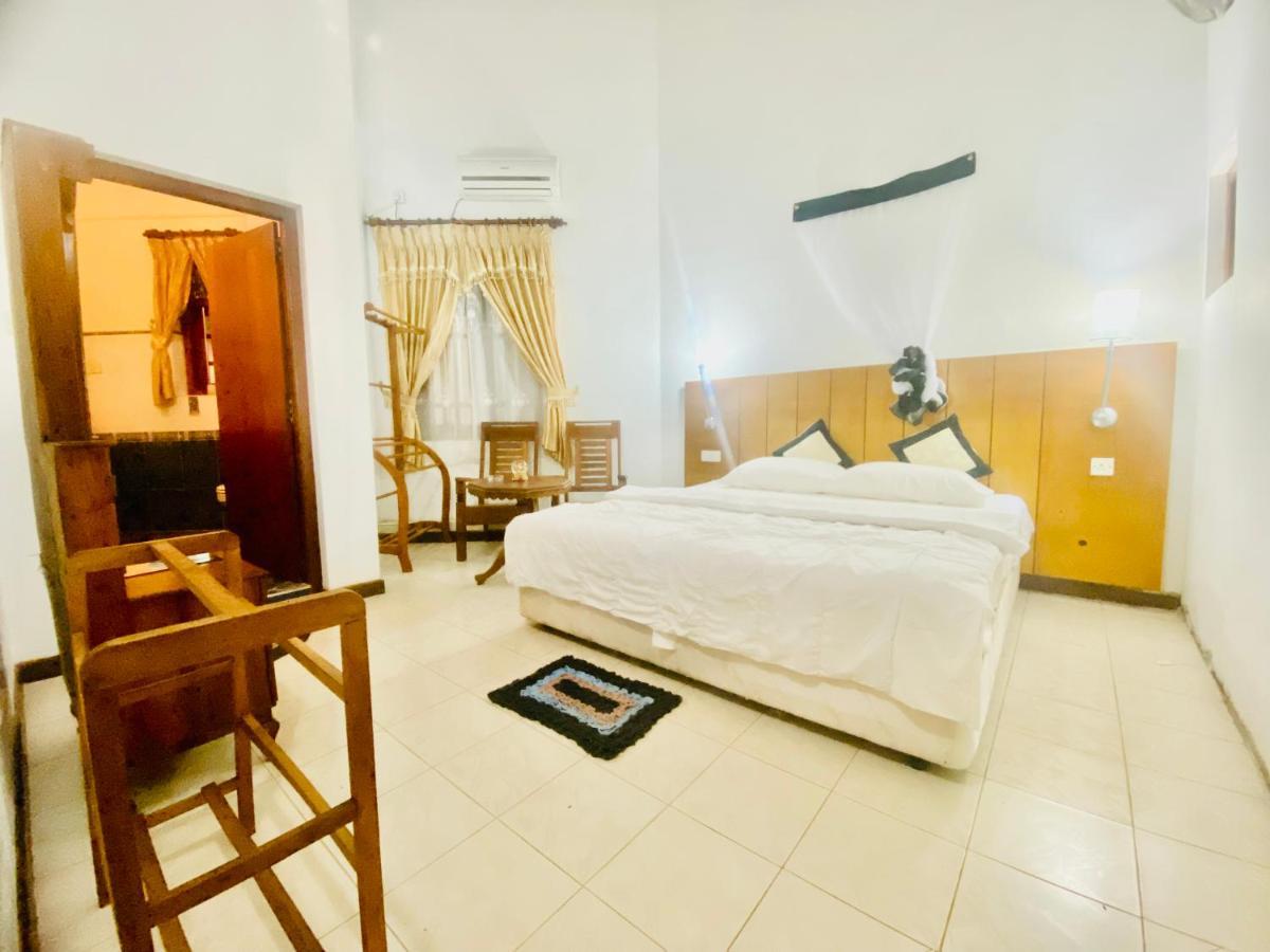 Hikka Paradise Guest House Хикадува Екстериор снимка