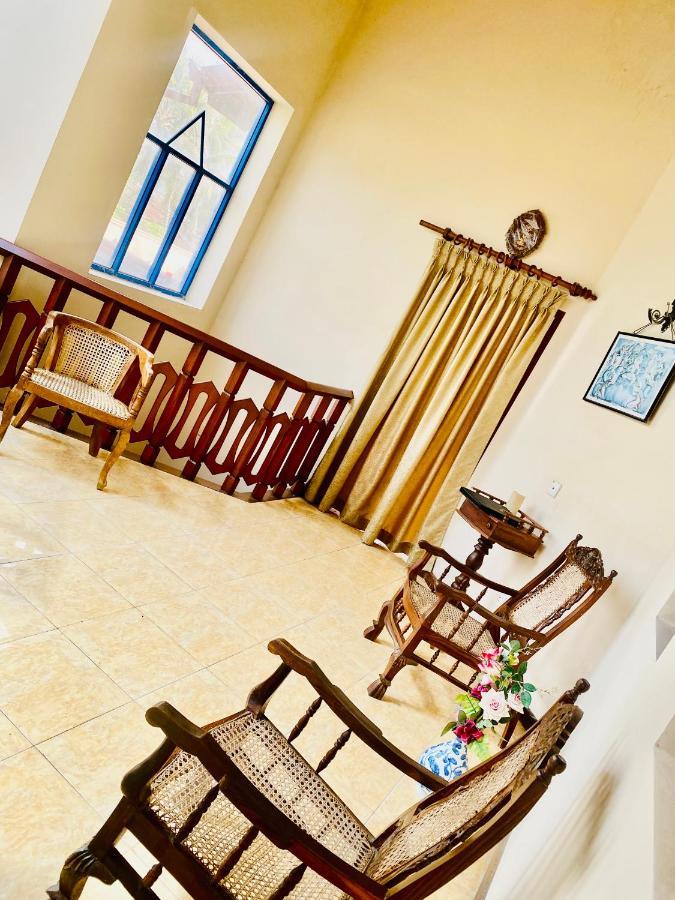 Hikka Paradise Guest House Хикадува Екстериор снимка